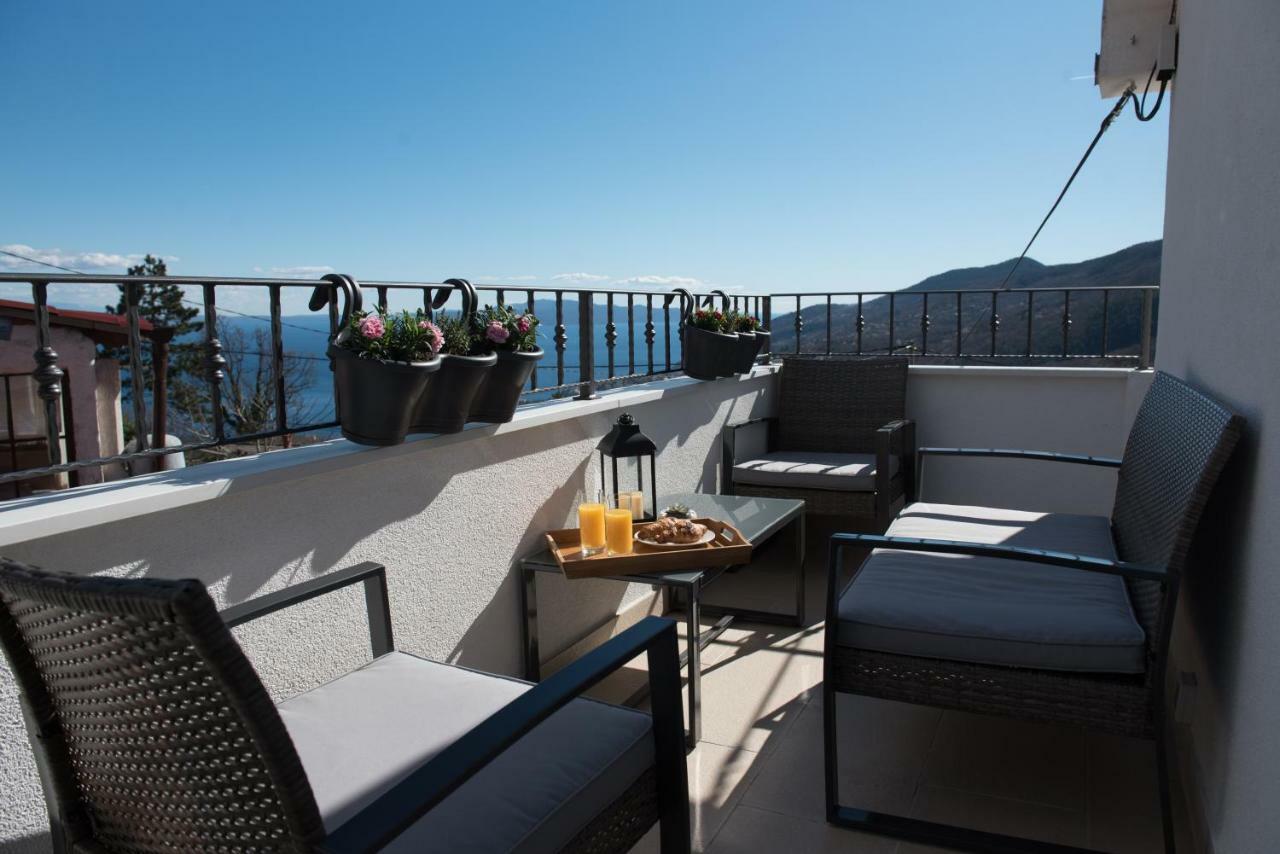 Lola Apartment Veprinac Εξωτερικό φωτογραφία